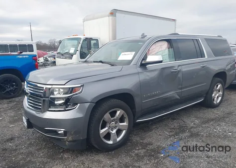 2018 Chevrolet Suburban Premier z USA, uszkodzony, nr VIN 1GNSKJKC3JR217675